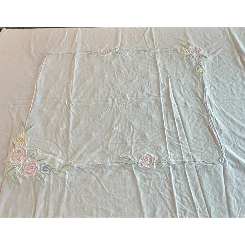 Vintage Hand Embroidered Tablecloth 72x49 Floral Pink‎ Green Yellow Rectangle